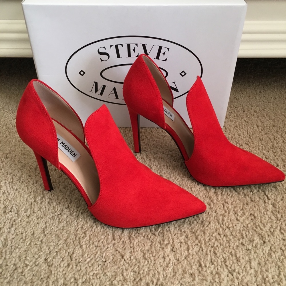 Meet your Posher, Crystal